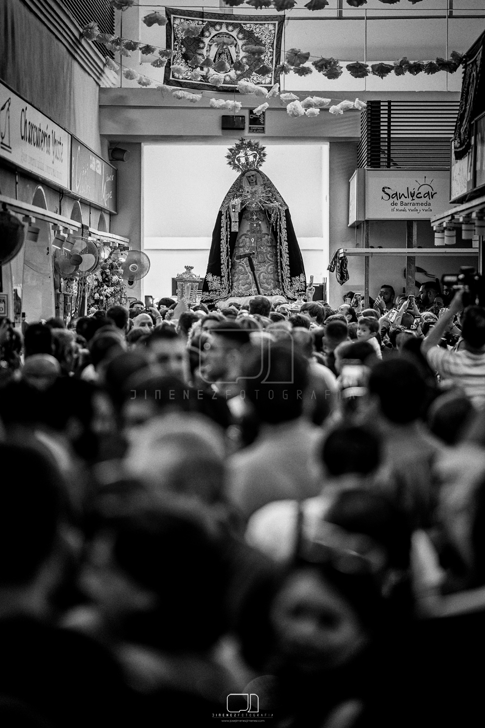 Virgen de los Dolores en la Plaza de abastos de Sanlúcar de Barrameda 